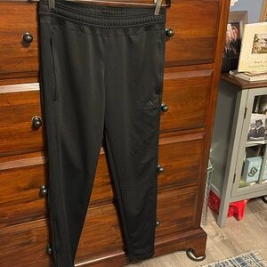 Women’s Adidas Climacool workout wear